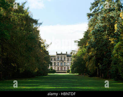 Château à l'ouest de l'Elvaston le long du grand boulevard, Derbyshire, Royaume-Uni Banque D'Images