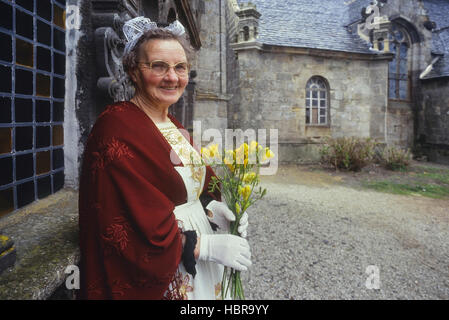 Costume traditionnel d'une femme bretonne. La Bretagne. France Banque D'Images
