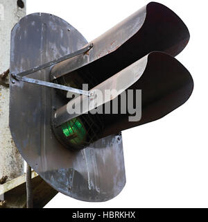 Feu vert de circulation ferroviaire réglé à sûr pour aller de l'avant, grand détail isolé vertical proximité, poteau de chemin de fer monter panneau de route, ancien Banque D'Images