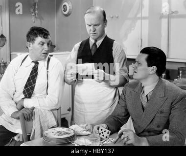 HOLD 'EM YALE, from left: Patricia Ellis, Buster Crabbe, 1935 Stock Photo -  Alamy