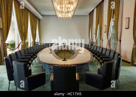 Salle du cabinet des ministres, Palais de la réunification (ancien Palais de l'indépendance), Ho Chi Minh Ville (Saigon), Vietnam Banque D'Images