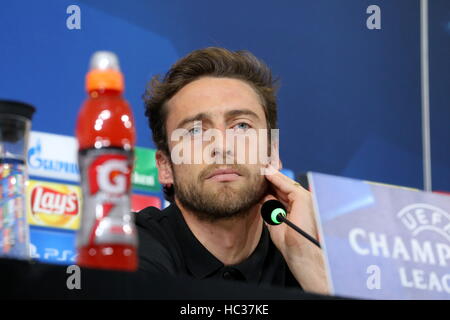 Turin, Italie. Le 06 Dec 2016. Juventus Stadium, Turin, Turin, Italie - 01/11/2016 : Juventus' le milieu de terrain Claudio Marchisio assiste à une conférence de presse au stade de la Juventus de Turin, Italie, 06 décembre 2016. Visages de la Juventus FC GNK Dinamo Zagreb dans une ligue des Champions groupe H match de foot le 07 décembre. © Massimiliano Ferraro/Pacific Press/Alamy Live News Banque D'Images