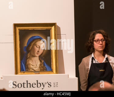 Londres, Royaume-Uni. 7 décembre 2016. "La Madone" de Giovanni Battista Salvi, appelé Sassoferrato vendus pour un prix d'adjudication de GBP66k (est. GBP 40-60k), à l'Old Masters Vente du soir chez Sotheby's à New Bond Street. Crédit : Stephen Chung / Alamy Live News Banque D'Images