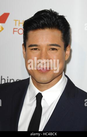 Los Angeles, Californie, USA. 7 Décembre, 2016. Mario Lopez aux arrivées pour 4e gala annuel qui veulent bien l'hiver, Hollywood Palladium Theater, Los Angeles, Californie, le 7 décembre 2016. Credit : Elizabeth Goodenough/Everett Collection/Alamy Live News Banque D'Images