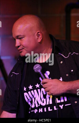 Robert Kelly effectue stand up comedy, Punch Line Philly comedy club avec : Robert Kelly Où : Philadelphia, Pennsylvania, United States Quand : 24 Oct 2016 Banque D'Images