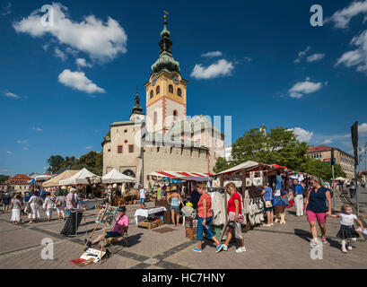 Foire de rue, château à Namestie Moysesa à Banska Bystrica, Slovaquie Banque D'Images