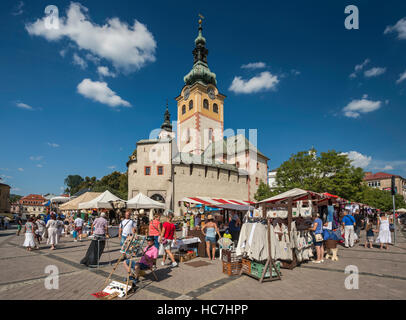 Foire de rue, château à Namestie Moysesa à Banska Bystrica, Slovaquie Banque D'Images