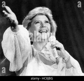 DINAH SHORE (1916-1994) le chanteur dans une photo de promotion 1986 Banque D'Images