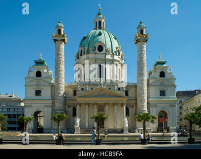 Église Saint-Charles ou Karlskirche, Vienne, Autriche, Europe Banque D'Images