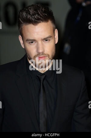 Nov 28, 2016 - Liam Payne assister à 'JE SUIS' vis Première mondiale à Odeon Leicester Square à Londres, Angleterre, RU Banque D'Images