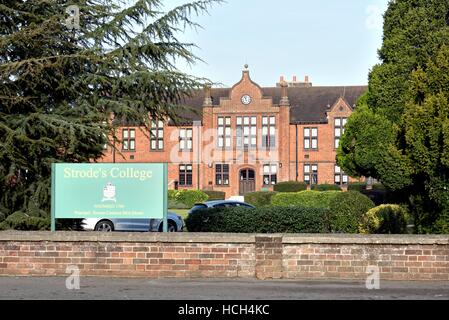 Entrée au collège Strodes Egham Surrey UK Banque D'Images