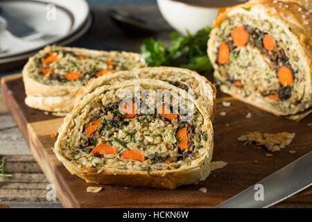 Maison de vacances Maison Wellington Vegan avec carottes, haricots, champignons Banque D'Images