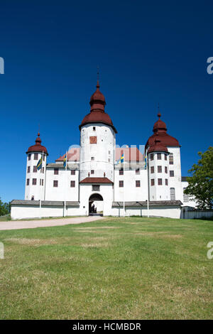 Laeckoe Castle est un château médiéval en Suède et est situé sur les rives d'Vaenern, le plus grand lac en Suède. Banque D'Images