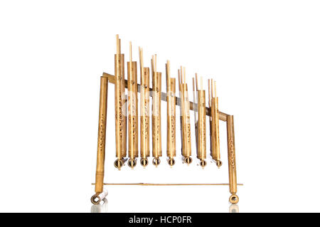 Angklung indonésien est la musique traditionnelle des outils du tribu sunda. Sa fait de bambou Banque D'Images