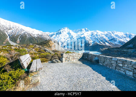 Chaise en bois au repos au Mont Cook, Nouvelle-Zélande Banque D'Images