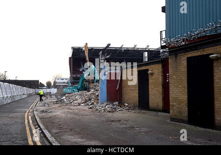 Les travaux de démolition en cours au Boleyn Ground, souvent appelée Upton Park, ancienne maison de West Ham United, dans l'Est de Londres. Banque D'Images