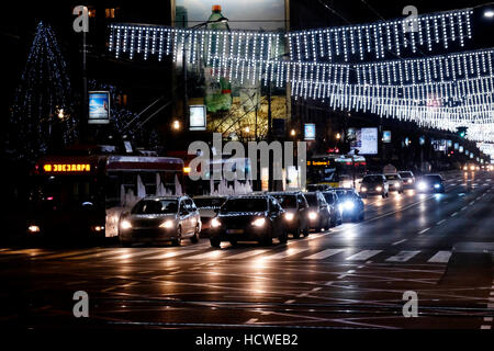 Kneza Milosa en trafic street dans la ville de Belgrade, capitale de la République de Serbie Banque D'Images