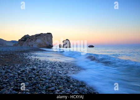 Rock Aphrodites, Paphos, Chypre, Méditerranée orientale Banque D'Images