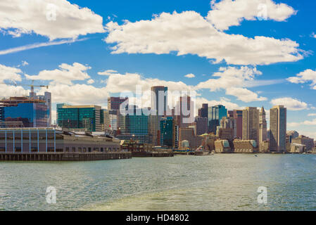 Skyline de Boston, USA. Dans l'ensemble de ville situé à 521 rempli de gratte-ciel. C'est l'une des plus anciennes villes des États-Unis et a été fondée je Banque D'Images