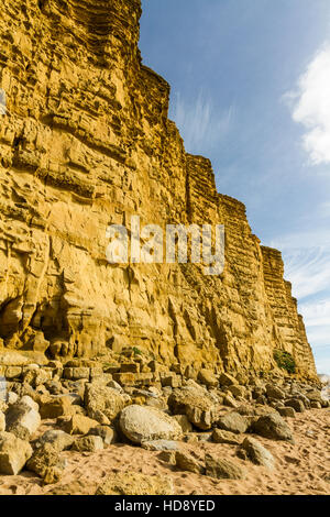 Les falaises abruptes de West Bay, lieu de tournage de Broadchurch. Dorset, Angleterre, Royaume-Uni Banque D'Images