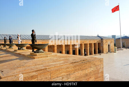 Ankara, Turquie. 5 octobre 2016 - les gardes d'honneur au Mausolée d'Atatürk, Anitkabir, tombeau monumental de Mustafa Kemal Atatürk, premier président de mod Banque D'Images