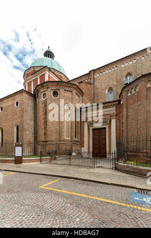 Dans l'Abside de la cathédrale de Vicence conçu par le célèbre architecte Andrea Palladio au 16ème siècle, Veneto, Italie. Banque D'Images