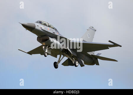 Royal Netherlands Air Force F-16 Fighter jet landing Banque D'Images