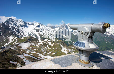 Vue du Mt Edelweiss-Spitze, Grossglockner High Alpine Mountain Road, le Parc National du Hohe Tauern, Salzburg, Autriche, Europe Banque D'Images