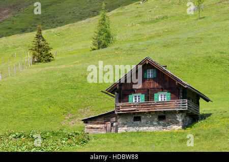 Chalet sur Mt. Le Grossglockner, le Parc National du Hohe Tauern, Innsbruck, Tyrol, Autriche, Europe Banque D'Images