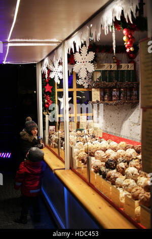 L'ouverture des marchés de Noël autour de Berlin le 12 décembre, 2014 à Berlin, Allemagne. Banque D'Images