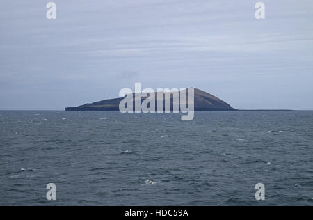 L'île de Surtsey relativement nouvelle, formée par une éruption d'une durée de 1963 à 1967, l'archipel Vestmannaeyjar, le sud de l'Islande. Banque D'Images
