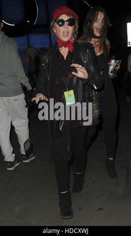 Des stars au Festival de musique d'Apple après avoir vu Britney Spears effectuer comprend : Lulu Où : London, Royaume-Uni Quand : 27 Oct 2016 Banque D'Images