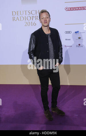 Les célébrités participant à la Deutscher Radiopreis 2016 Schuppen à 52 Comprend : Joris Où : Hambourg, Allemagne Quand : 07 Oct 2016 Banque D'Images