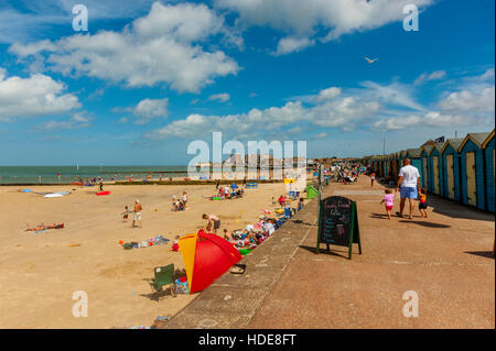 Promrnade à Minnis Bay North Kent. Banque D'Images