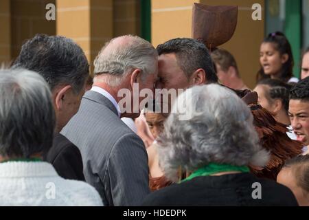 Charles, prince de Galles répond aux sections locales de la Nouvelle-Zélande à un Powhiri pendant l'exercice Le sud de Katipo 7 Novembre, 2015 à Westport, New Zealand. Banque D'Images