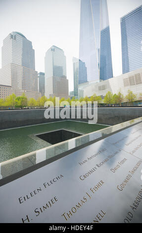 NEW YORK - Mai 2, 2016 : site commémoratif du 11 septembre au World Trade Center Banque D'Images