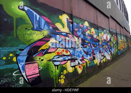 La paix Wall,Cupar Way,l'Ouest de Belfast, Irlande du Nord, Royaume-Uni Banque D'Images