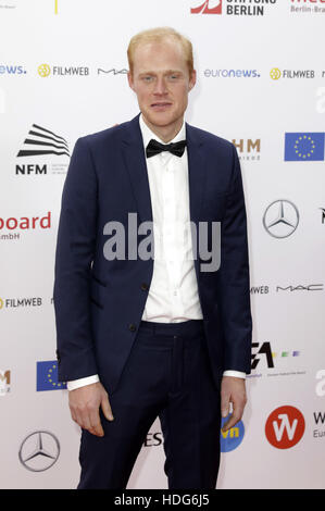 Wroclaw, Pologne. 11Th Feb 2016. Pieter-Jan De Pue assiste à la 29e European Film Awards 2016 lors du Forum National de Musique le 10 décembre 2016 à Wroclaw, Pologne. | Verwendung weltweit © dpa/Alamy Live News Banque D'Images