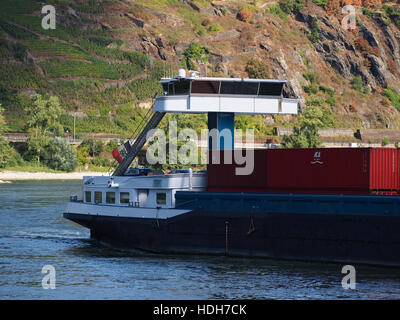 Isabelle (2008), navire ENI 06105027 sur le Rhin à Oberwesel pic6 Banque D'Images