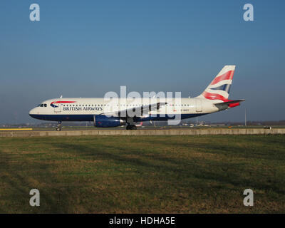 G-LE THÉOREME British Airways Airbus A320-232 - cn 1014 à Schiphol le roulage vers la piste 36L4 pic Banque D'Images