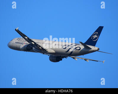 F-GTAE, Airbus A321-212 - Air France, le décollage de la piste de Schiphol 36C Banque D'Images