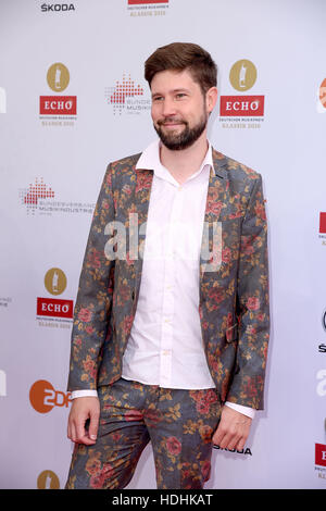 ECHO Klassik awards 2016 au Konzerthaus à Berlin. - Stefan Temmingh avec des arrivées : où : Berlin, Allemagne Quand : 09 Oct 2016 Banque D'Images