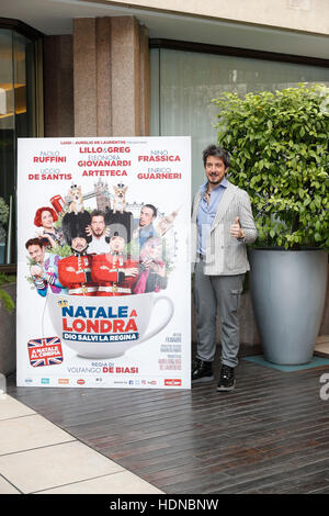 Rome, Italie. 14 Décembre, 2016. Paolo Ruffini assiste à la photocall du film 'Natale a Londra' à Gallarate le 14 décembre 2016 à Rome, Italie. Credit : Fulvio Dalfelli/Alamy Live News Banque D'Images