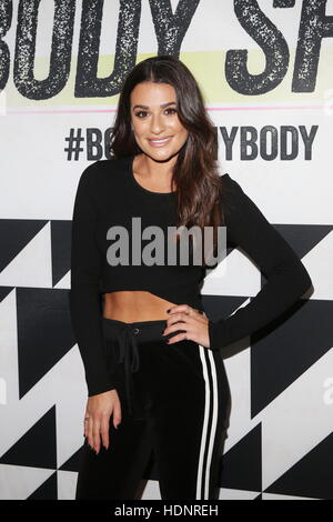 Magazine forme fitness forme hôtes événement Body Shop au centre415 - Arrivées avec : Lea Michele Où : New York City, New York, United States Quand : 22 Oct 2016 Banque D'Images