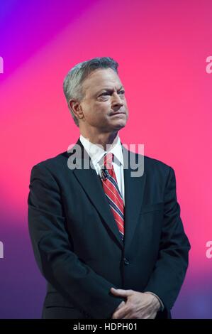 Acteur Gary Sinise parle au National Memorial Day Concert sur la pelouse Ouest Capitole 24 Mai, 2015 à Washington, DC. Banque D'Images