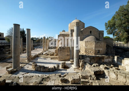 Agia Kyriaki, Hrysopolitissa et Basilique St Paul's pilier, Paphos, Chypre. Banque D'Images