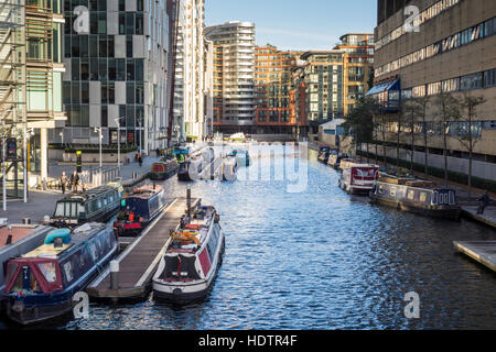 Réaménagement de bâtiments autour du bassin de Paddington. London, UK Banque D'Images