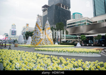 Temps de Noël dans le centre ville, à la ville de Pratunam de Bangkok sur 7. 12. 2016 en Thaïlande Banque D'Images