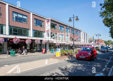 High Street, l'Ascot Ascot, Berkshire, Angleterre, Royaume-Uni Banque D'Images