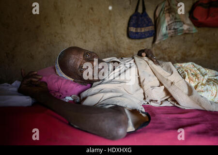 Un vieil homme du nord du Togo Banque D'Images